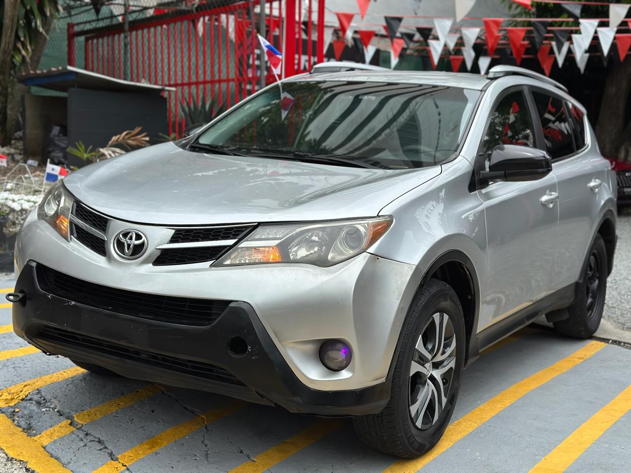 TOYOTA RAV4 2013